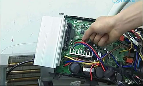 太湖美的空调电话是多少